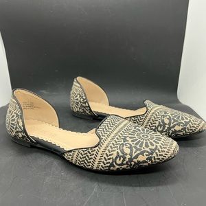 Restricted kaki and Black woven flats